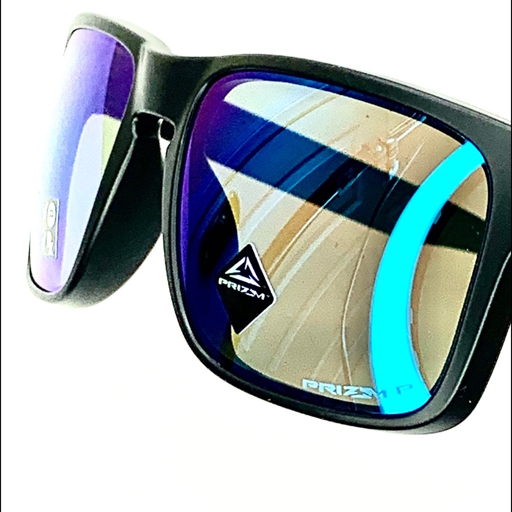 Oakley Polarized Holbrook Matte Black Frame - Picture 5 of 5